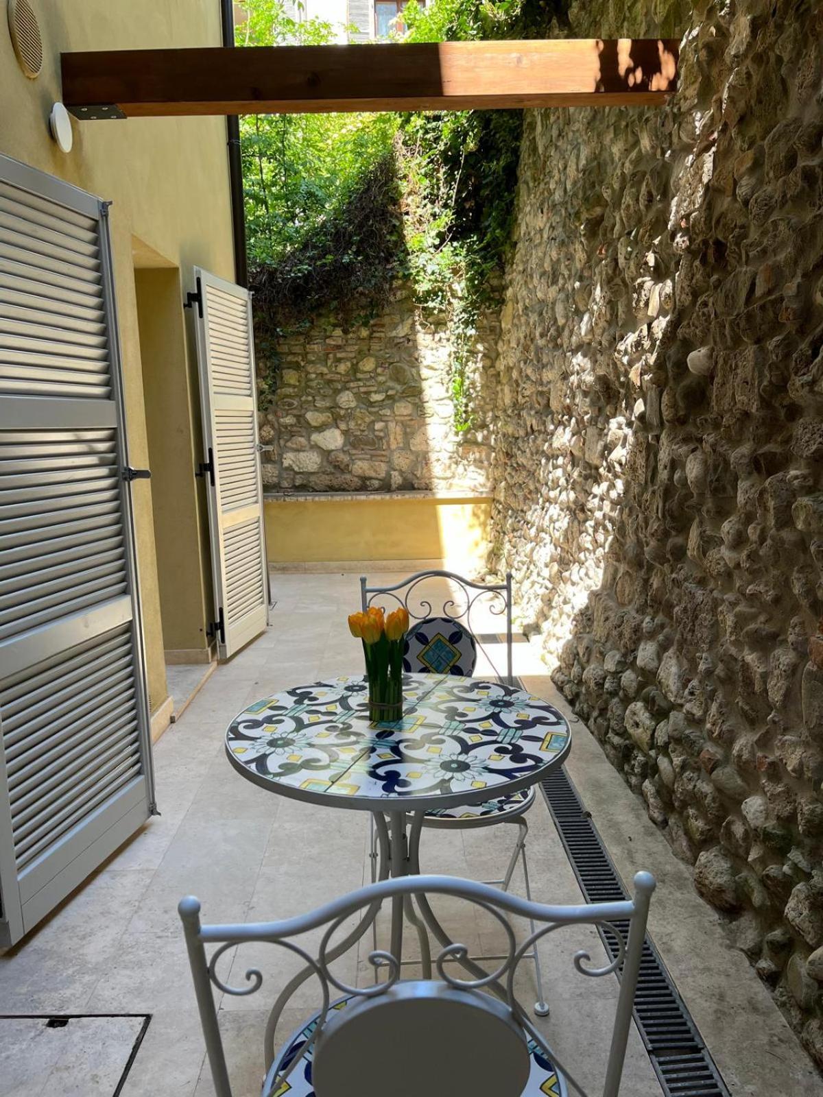 Charme In Centro With Private Parking Apartment Ascoli Piceno Exterior foto